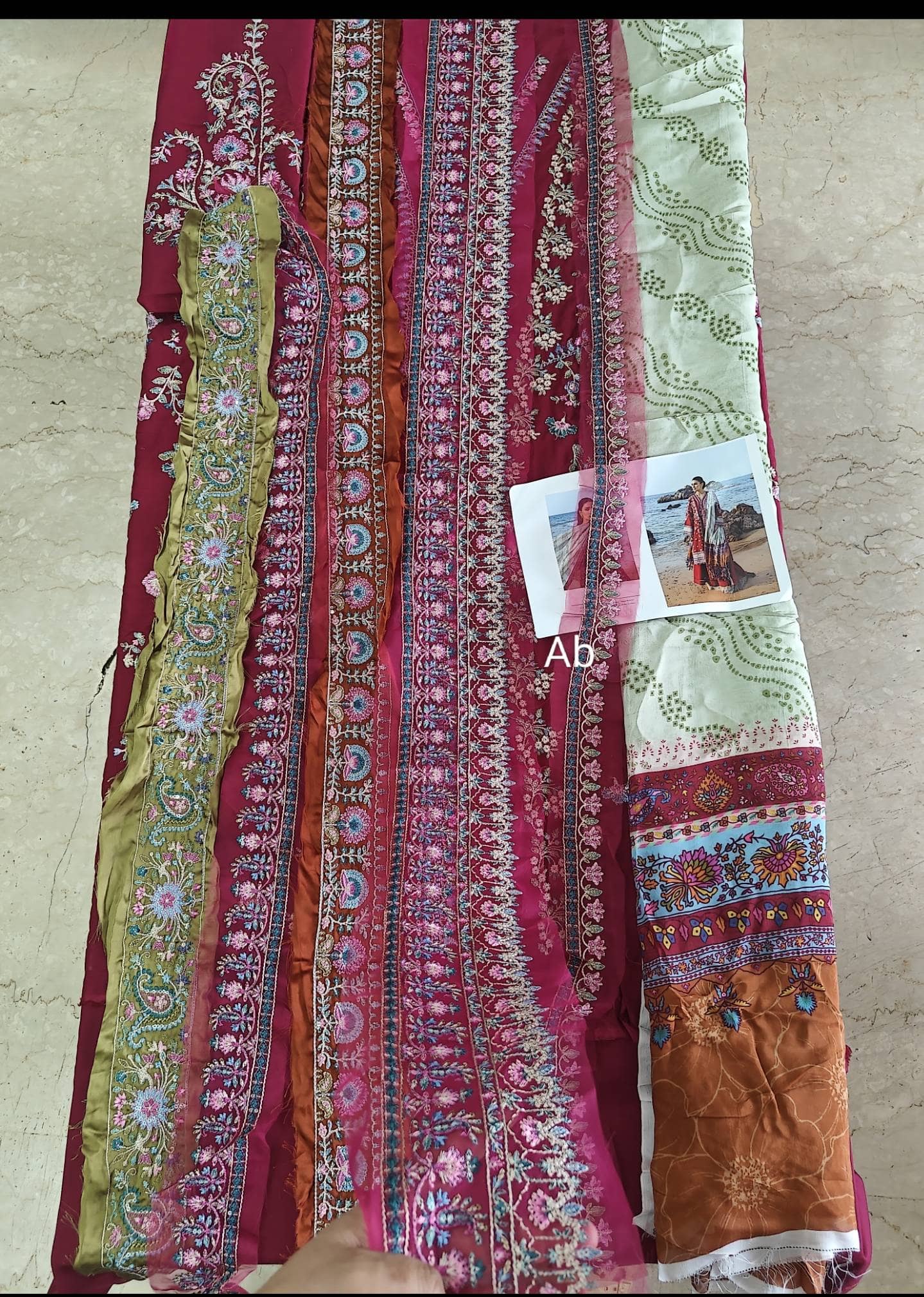 Open Pic/Sale‼️Sadaf Fawad Khan Siraa Lawn 26/Aatish