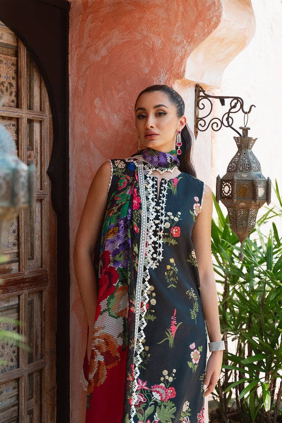 img_saira_rizwan_lawn_awwal_boutique