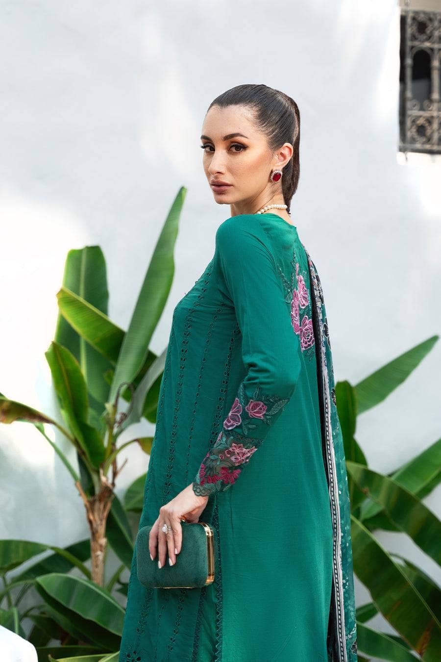 img_saira_rizwan_awwal_boutique