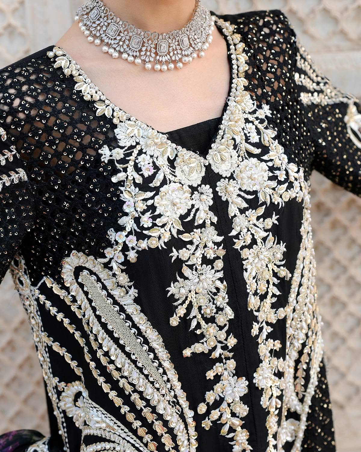 img_saira_shakira_wedding_luxury_formals_awwal_boutique