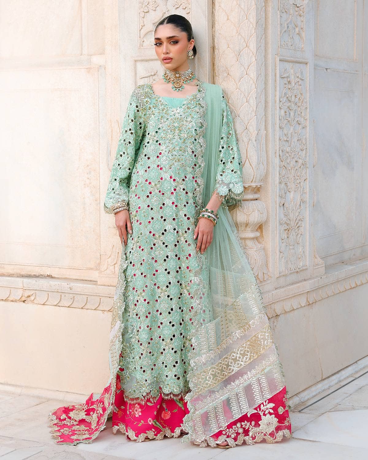 img_saira_shakira_wedding_luxury_formals_awwal_boutique