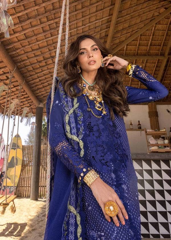 img_saira_shakira_lawn_awwal_boutique