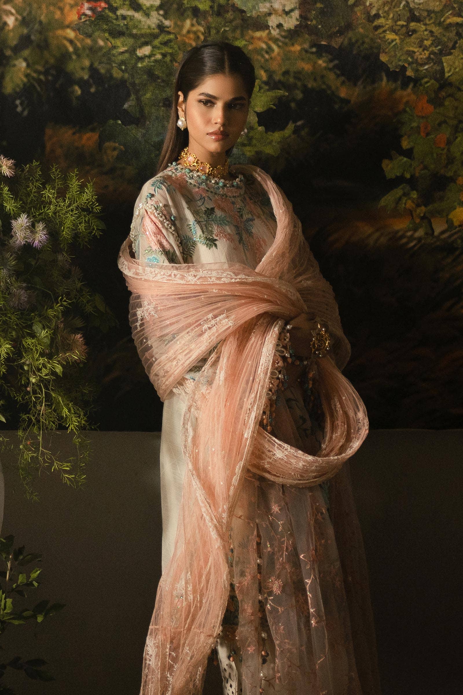 img_sana_safinaz_lawn_24_awwal_boutique