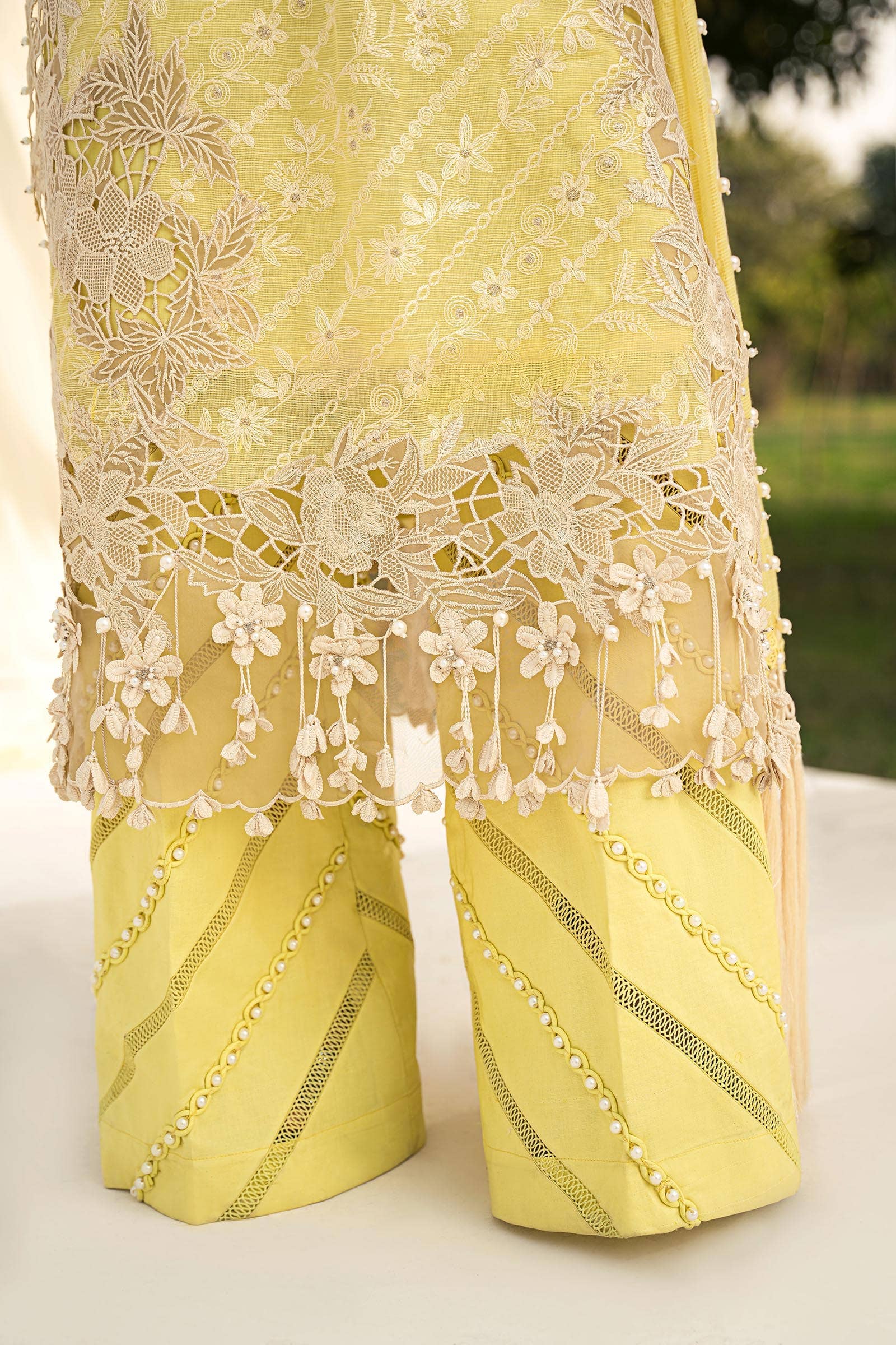 img_sana_safinaz_lawn_24_awwal_boutique