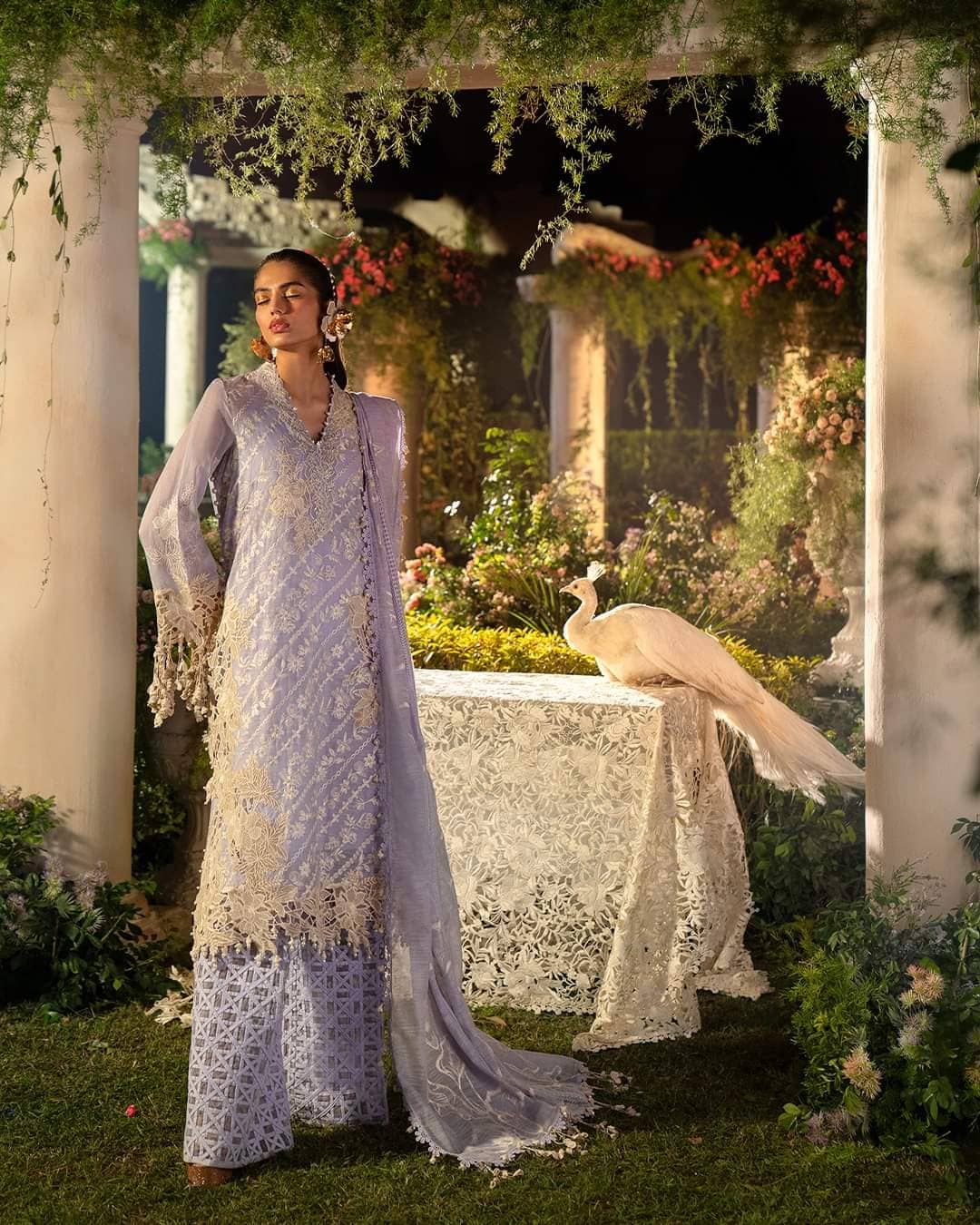 Ships in 24 Hours/Elaf Prints Spring Summer Website Link To Shop- img_sana_safinaz_lawn_24_awwal_boutique