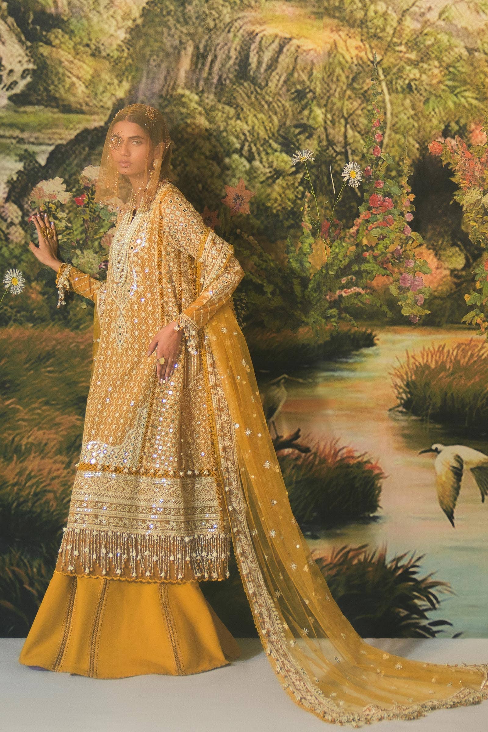 img_sana_safinaz_lawn_24_awwal_boutique