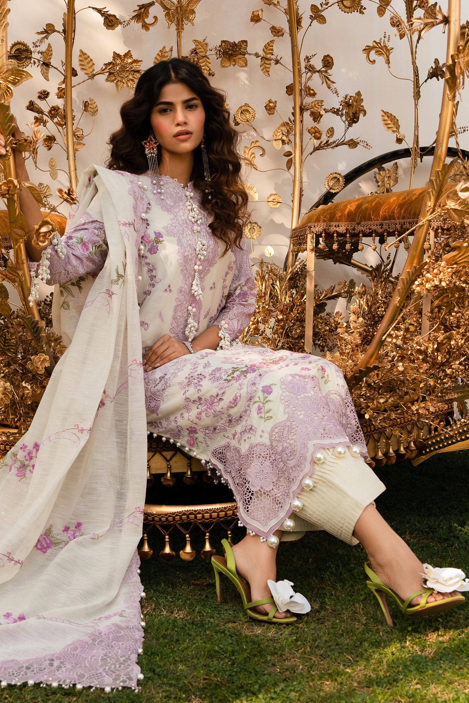 img_sana_safinaz_lawn_24_awwal_boutique