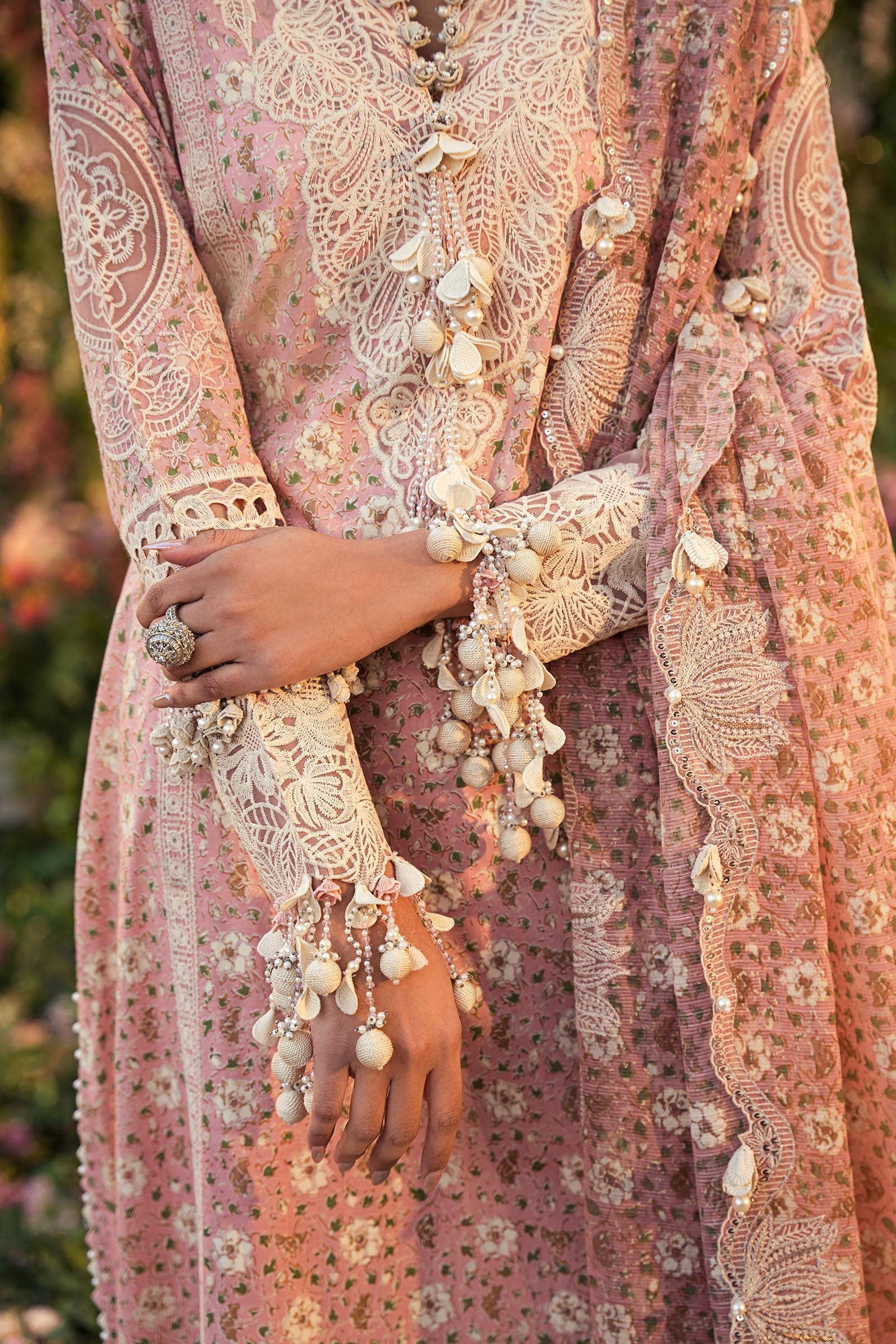 Sana Safinaz Lawn 24/5A