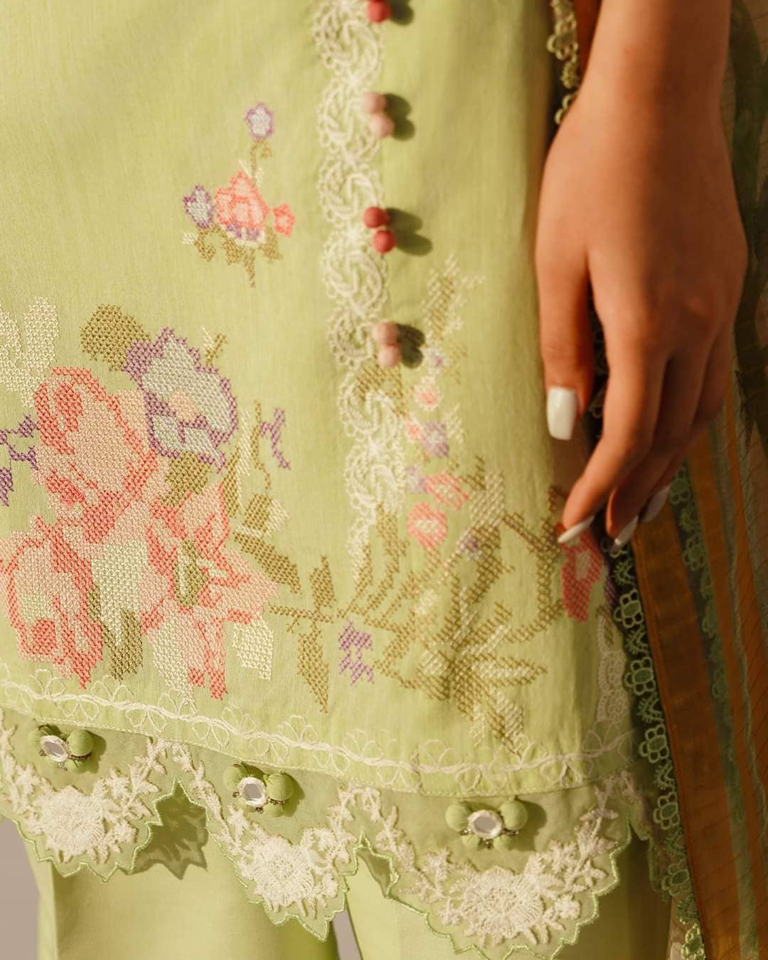 img_sana_safinaz_muzlin_24_awwal_boutique