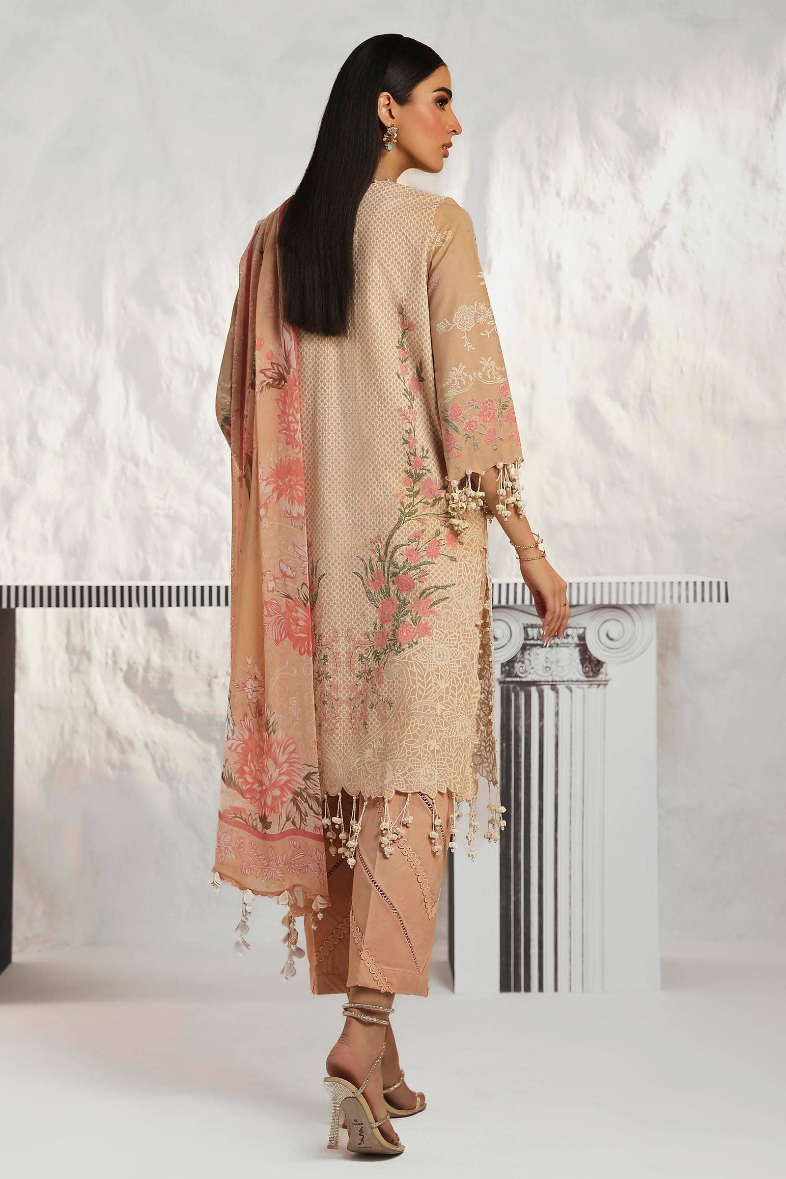 img_sana_safinaz_muzlin_vol_2_awwal_boutique