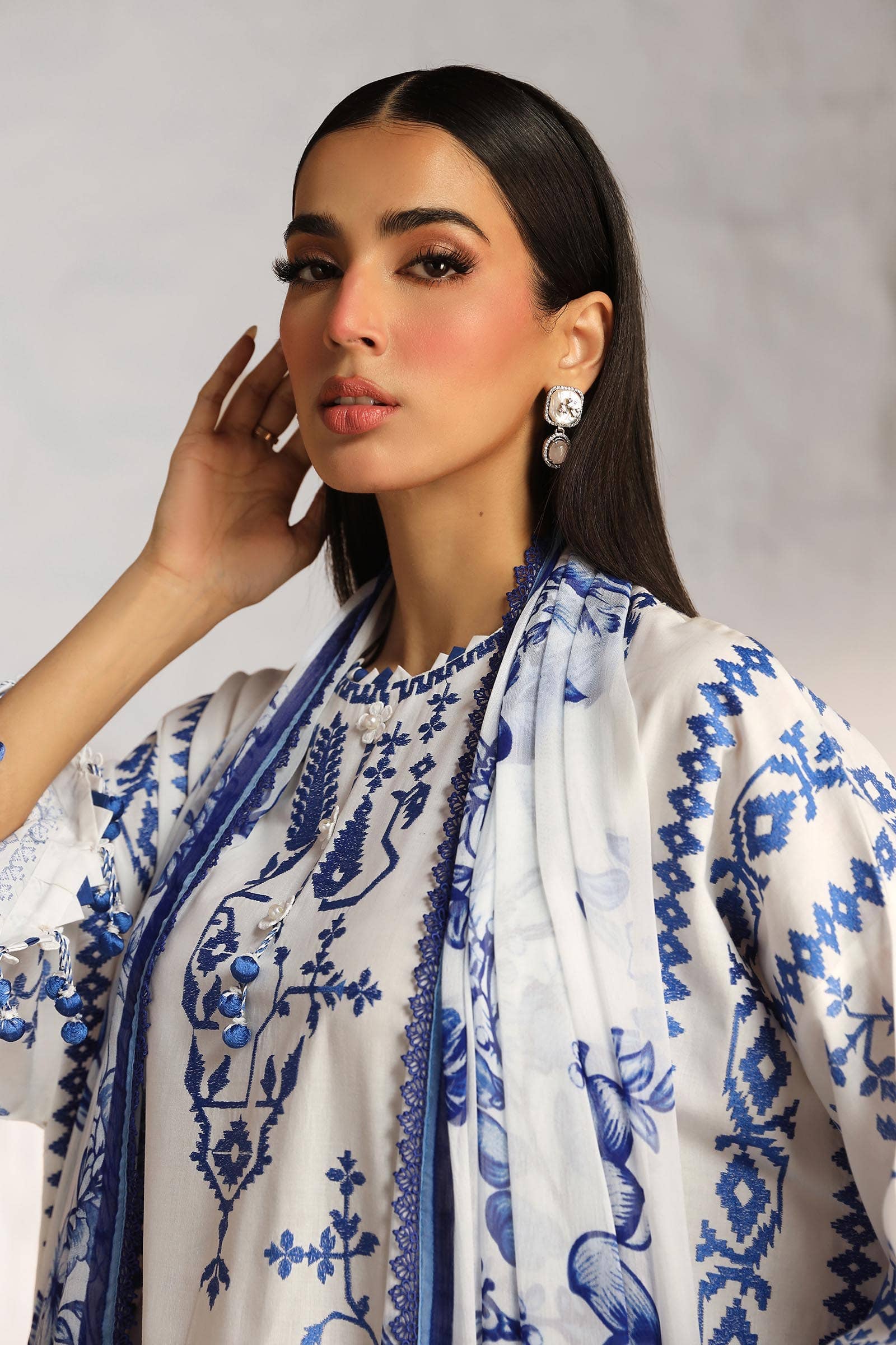 img_sana_safinaz_muzlin_vol_2_awwal_boutique
