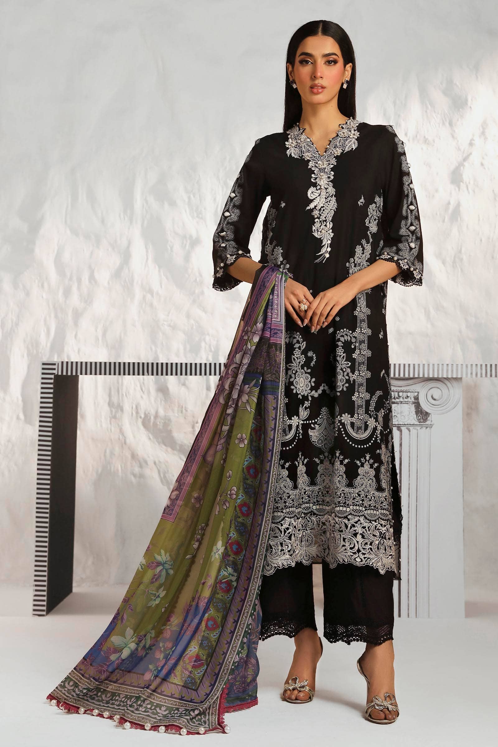 img_sana_safinaz_muzlin_vol_2_awwal_boutique