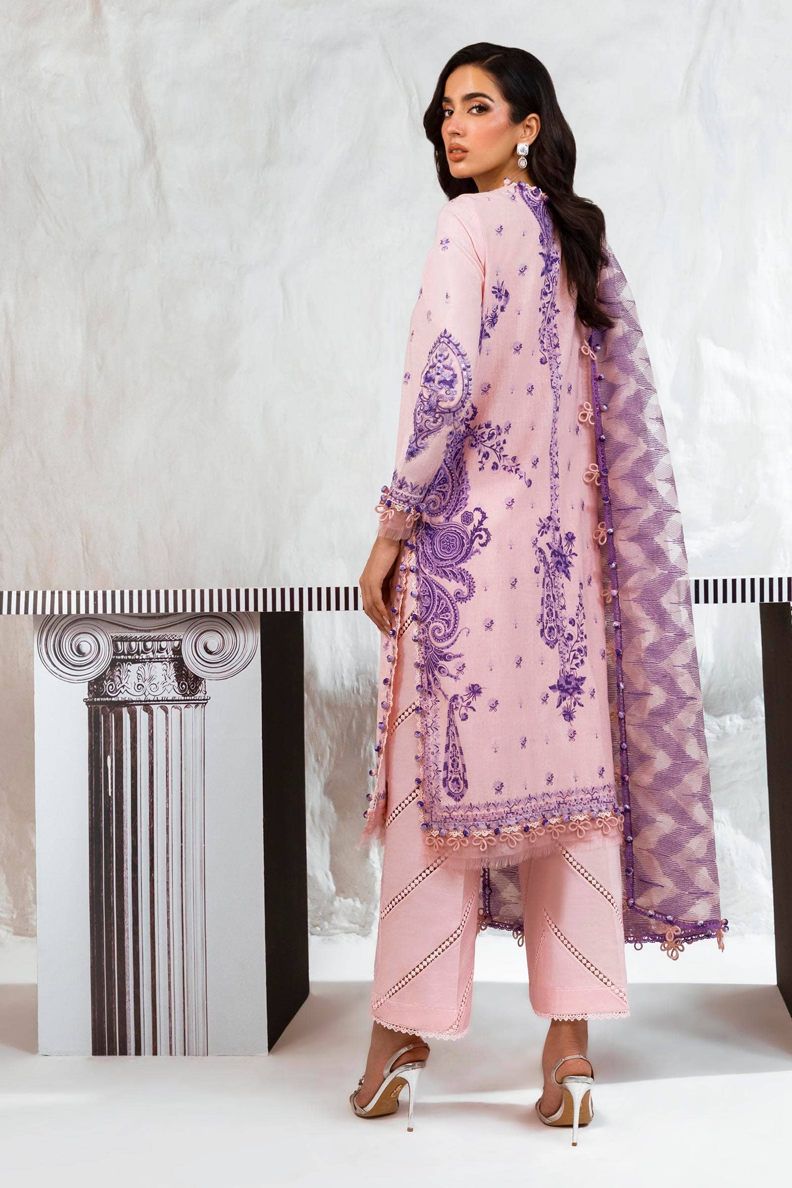 img_sana_safinaz_muzlin_vol_2_awwal_boutique