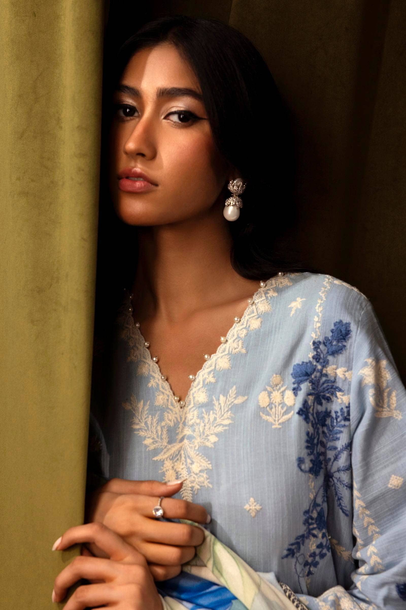 img_sana_safinaz_muzlin_24_fall_edit_24_awwal_boutique