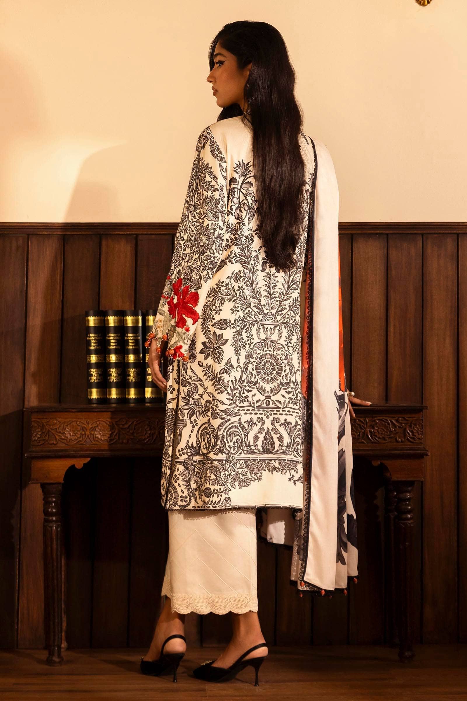 img_sana_safinaz_muzlin_24_fall_edit_24_awwal_boutique