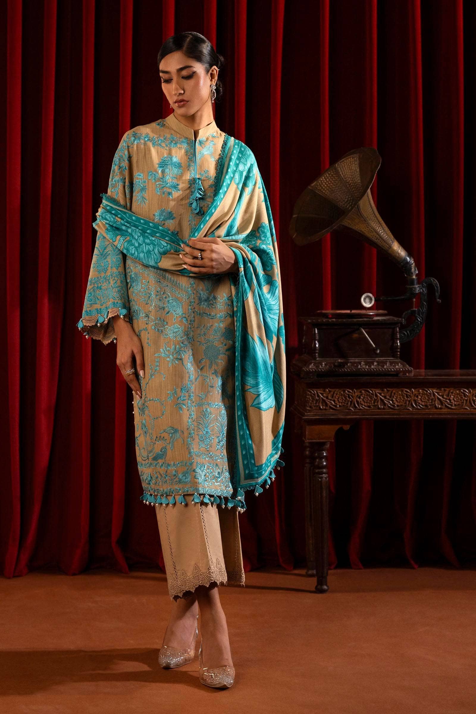 img_sana_safinaz_muzlin_24_fall_edit_24_awwal_boutique