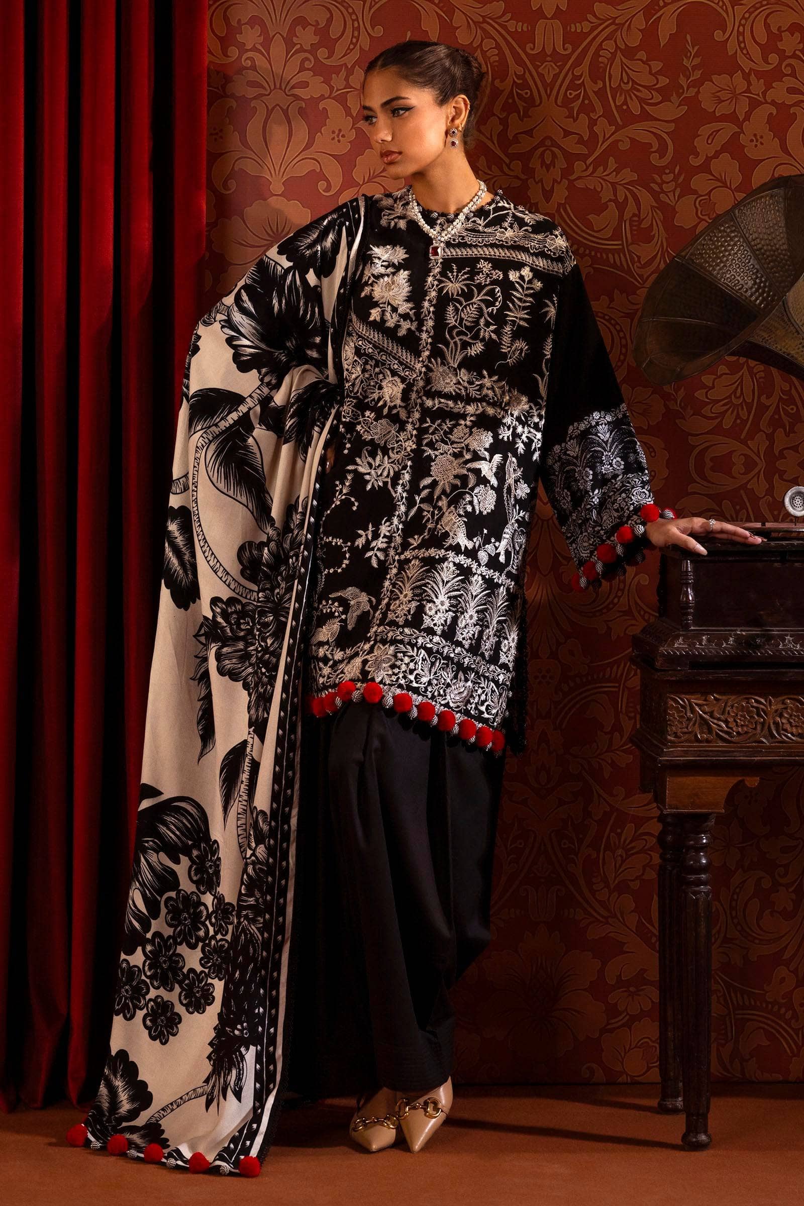 img_sana_safinaz_muzlin_24_fall_edit_24_awwal_boutique