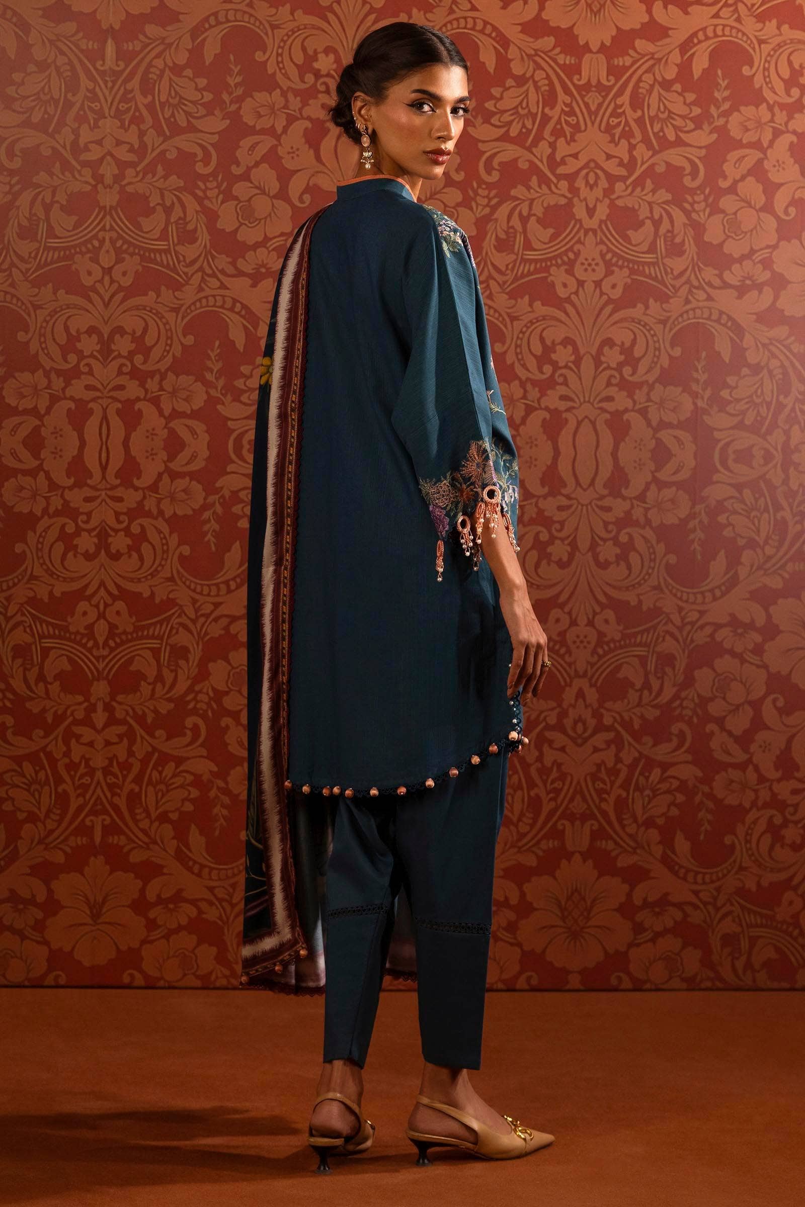 img_sana_safinaz_muzlin_24_fall_edit_24_awwal_boutique