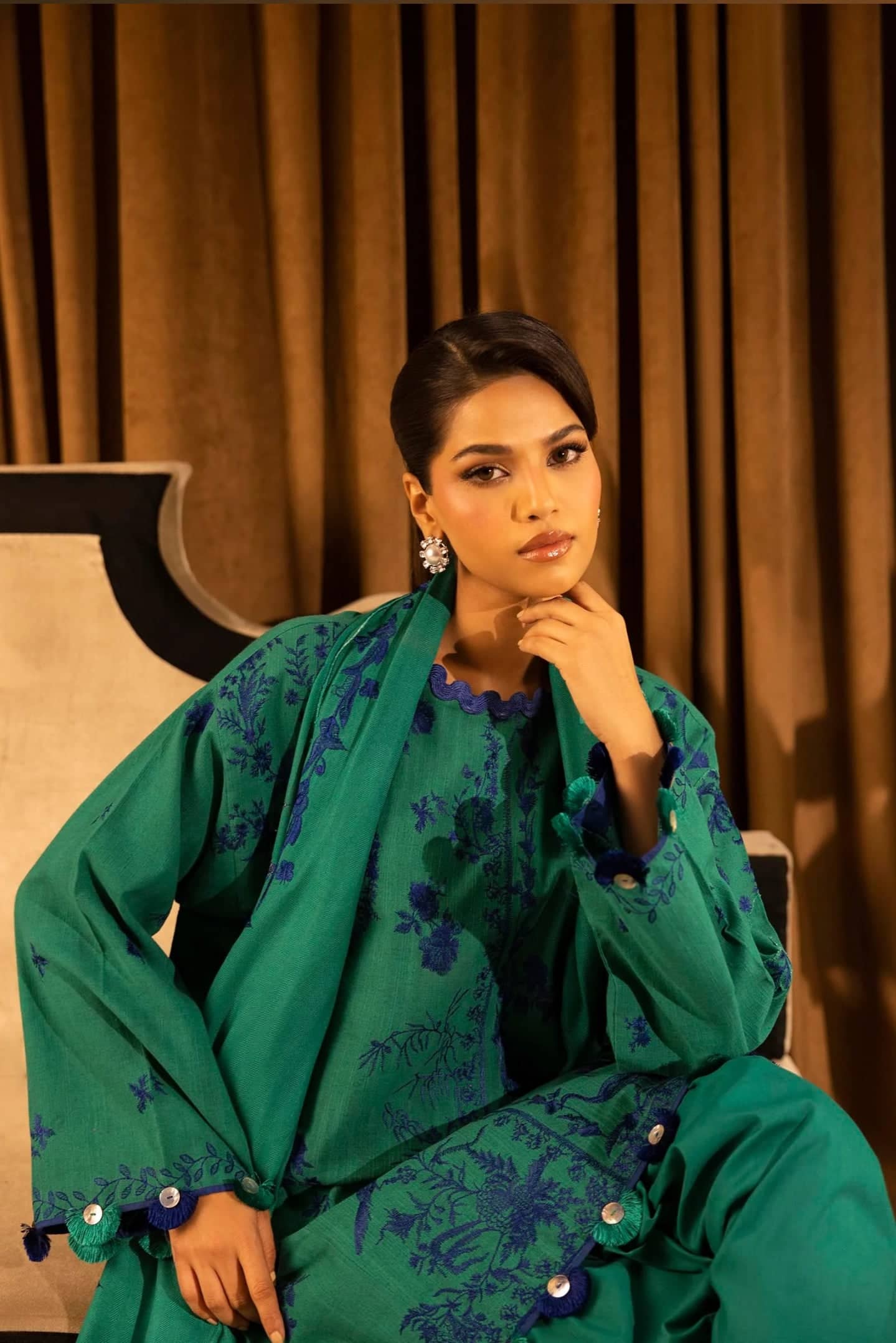 Sana Safinaz Luxury Winter Collection Sana Safinaz Muzlin Winter 25/10 A