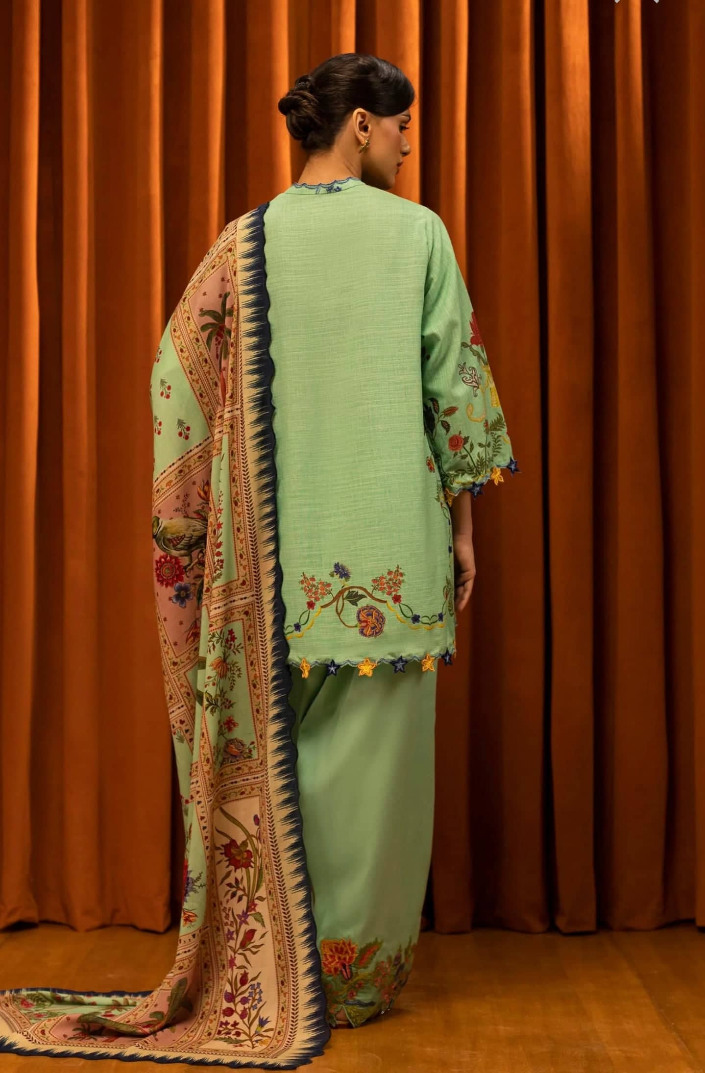 Sana Safinaz Luxury Winter Collection Sana Safinaz Muzlin Winter 25/4B