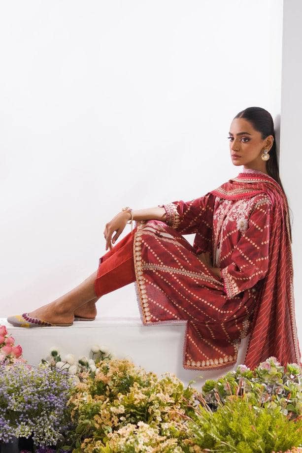 img_sana_safinaz_mahay_lawn_23_awwal_boutique