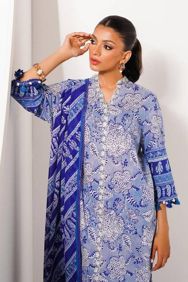 img_sana_safinaz_mahay_lawn_23_awwal_boutique