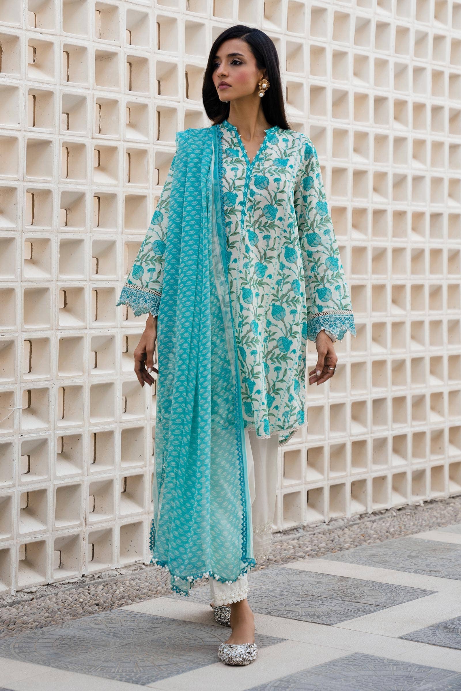 img_sana_safinaz_muzlin_24_awwal_boutique