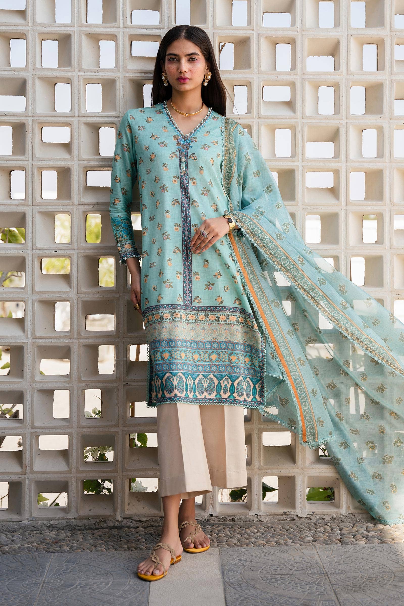 img_sana_safinaz_mahay_24_awwal_boutique