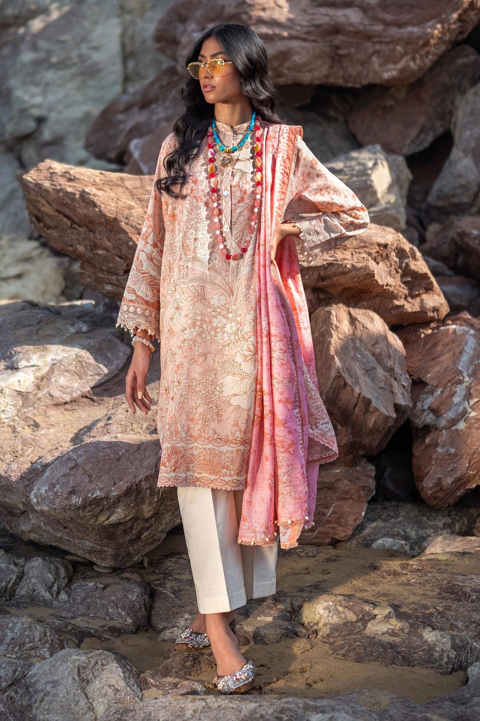 img_sana_safinaz_mahay_24_awwal_boutique