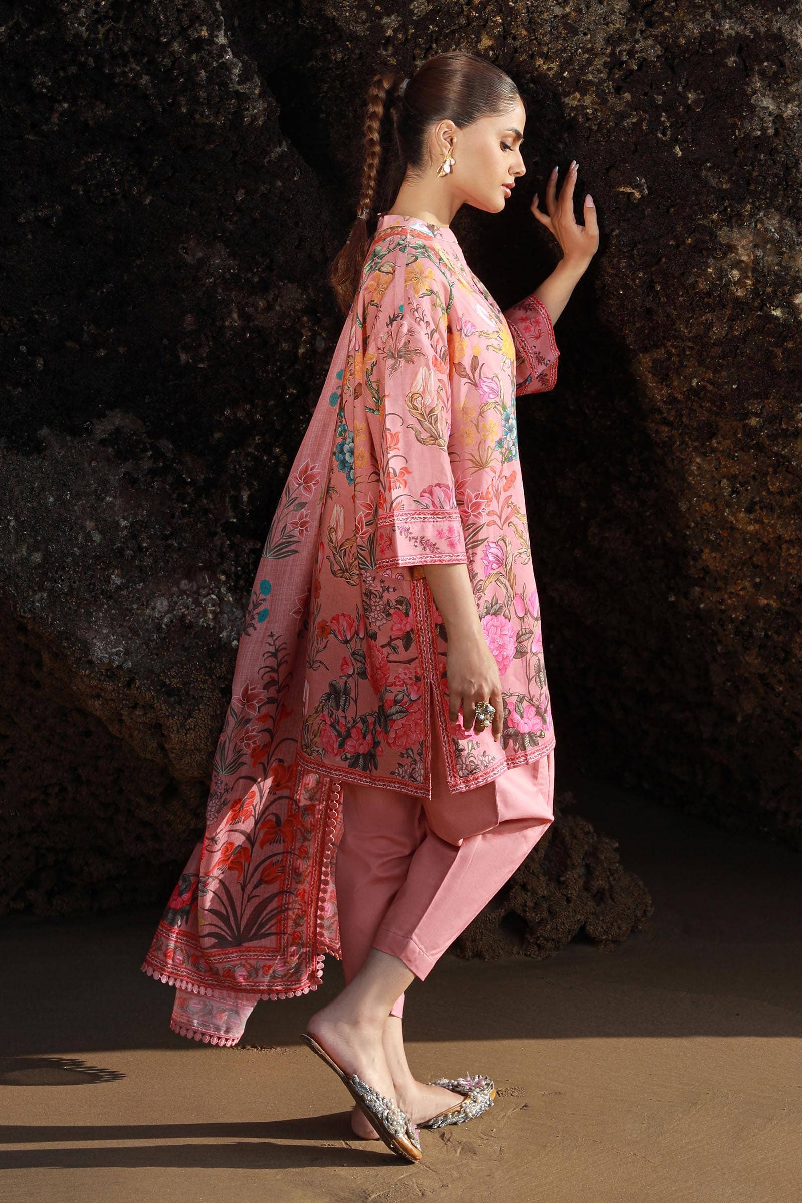 img_sana_safinaz_mahay_24_awwal_boutique