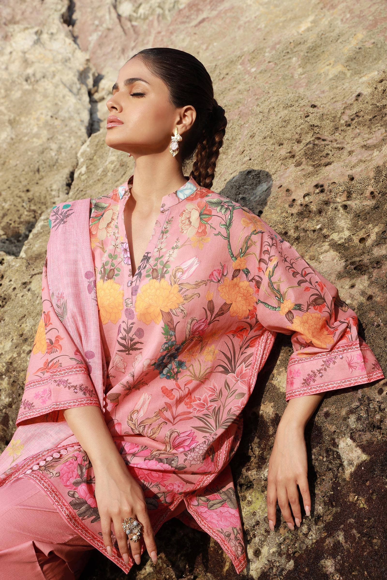 img_sana_safinaz_mahay_24_awwal_boutique