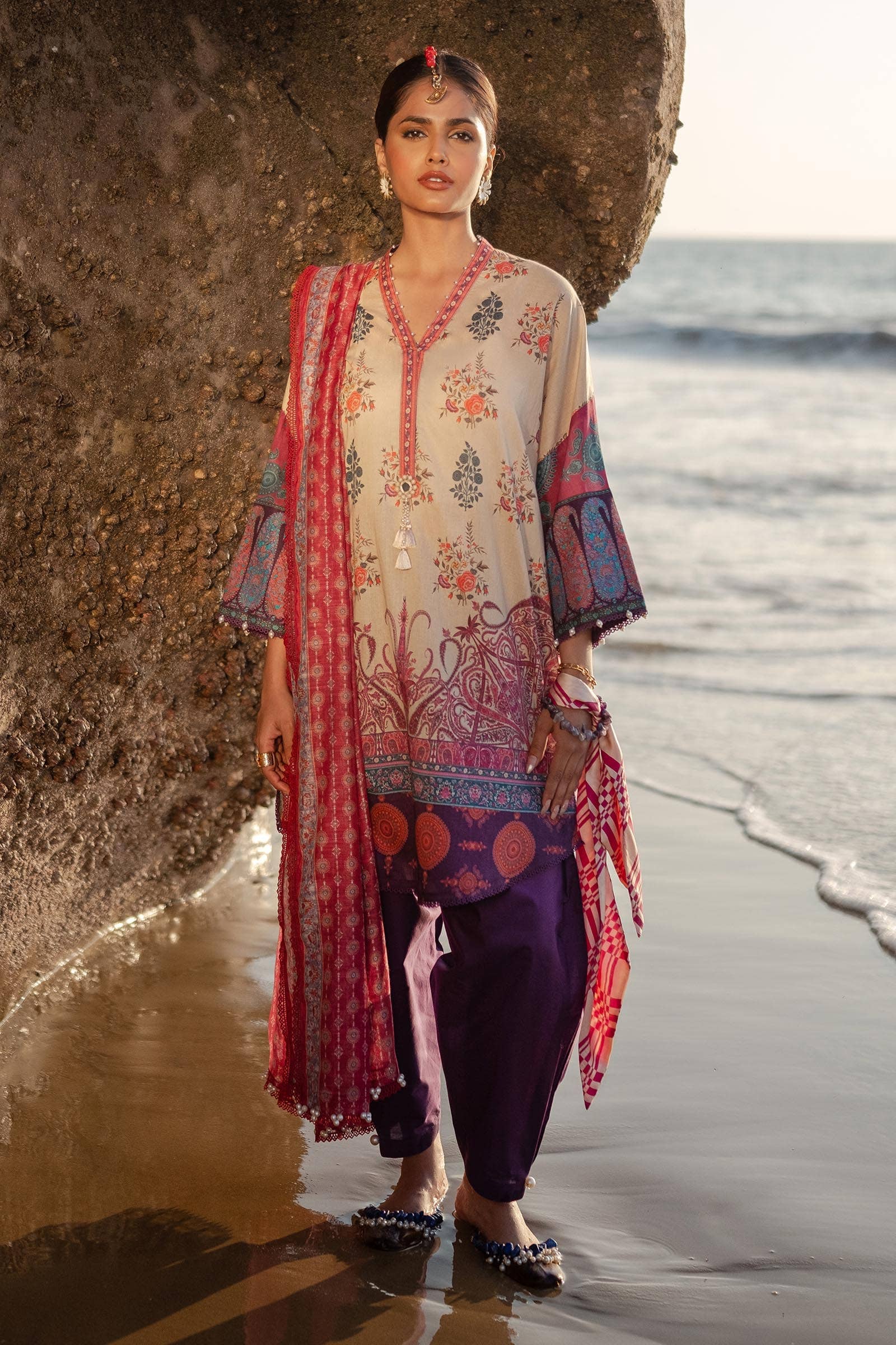 img_sana_safinaz_mahay_24_awwal_boutique