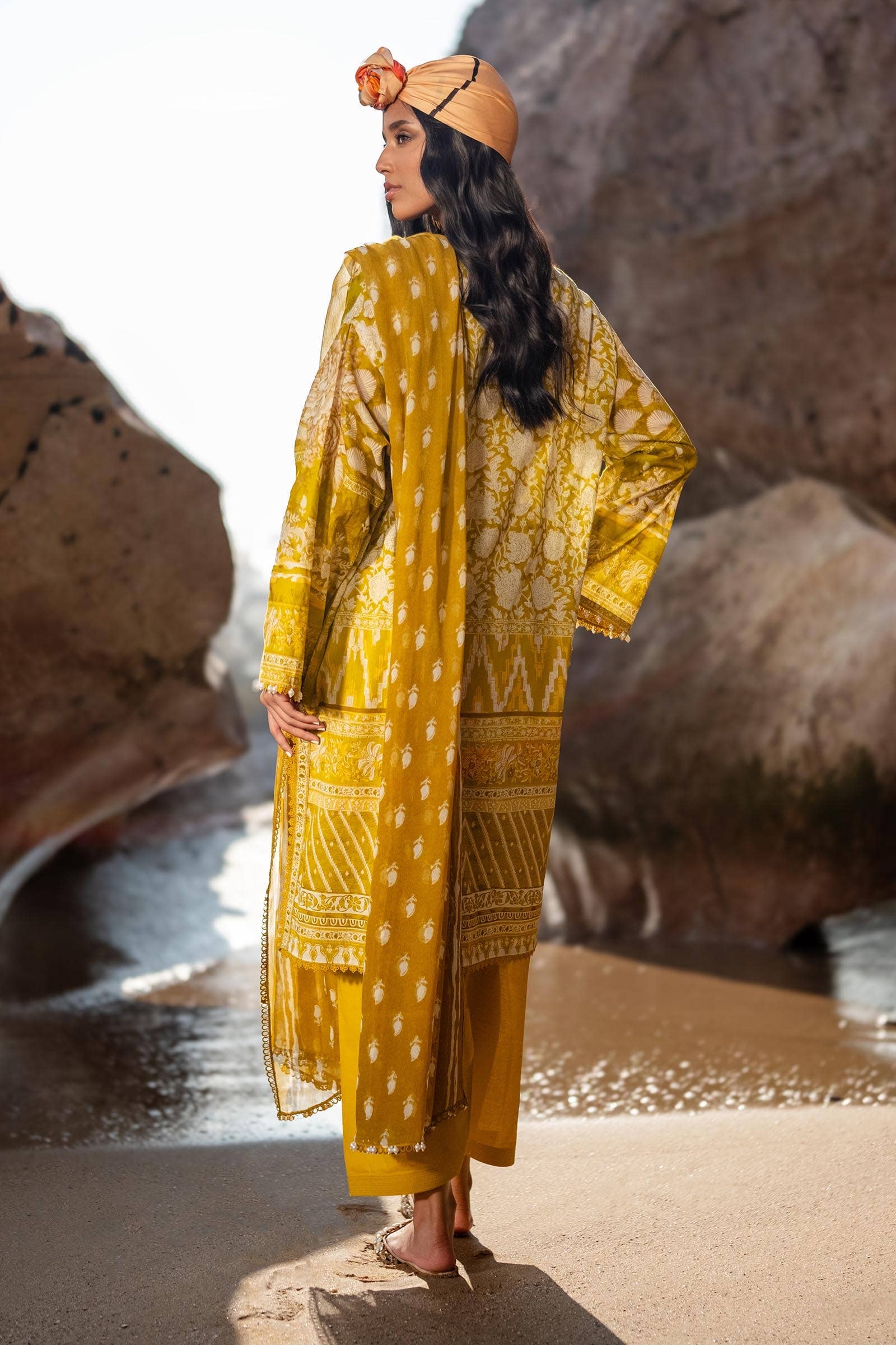 img_sana_safinaz_mahay_24_awwal_boutique