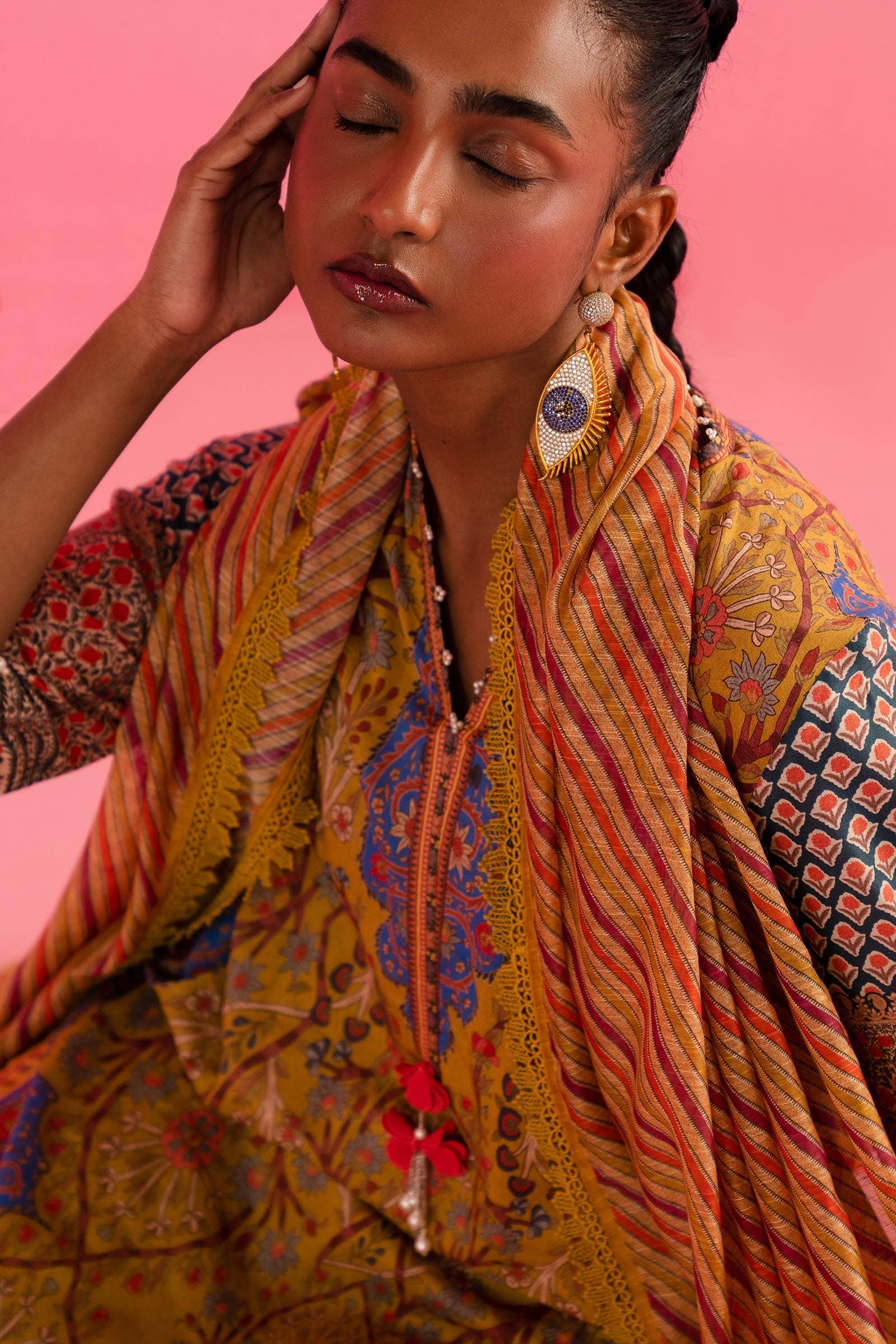 ing_sana_safinaz_mahay_lawn_24_awwal_boutique