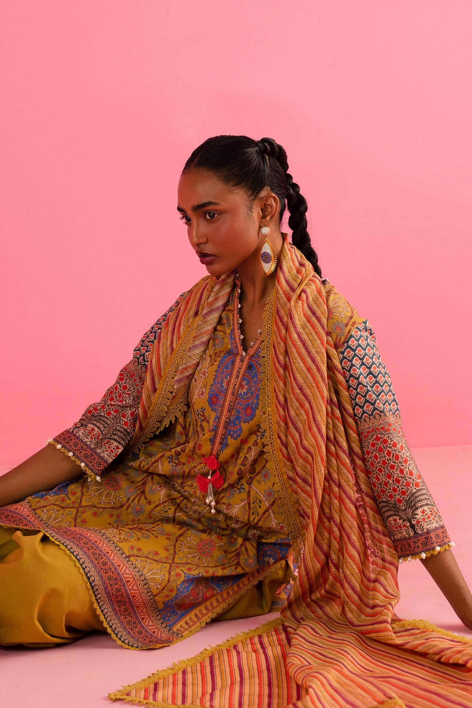ing_sana_safinaz_mahay_lawn_24_awwal_boutique