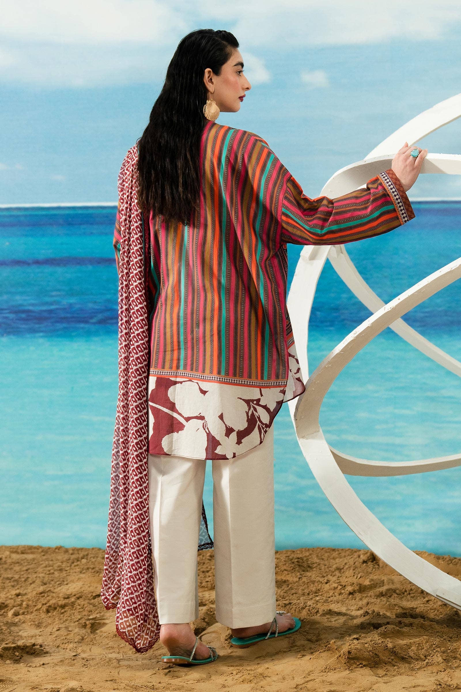 ing_sana_safinaz_mahay_lawn_24_awwal_boutique