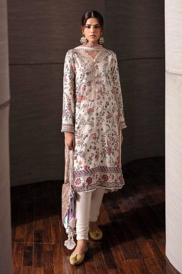 img_mahay_by_sana_safinaz_awwal_boutique