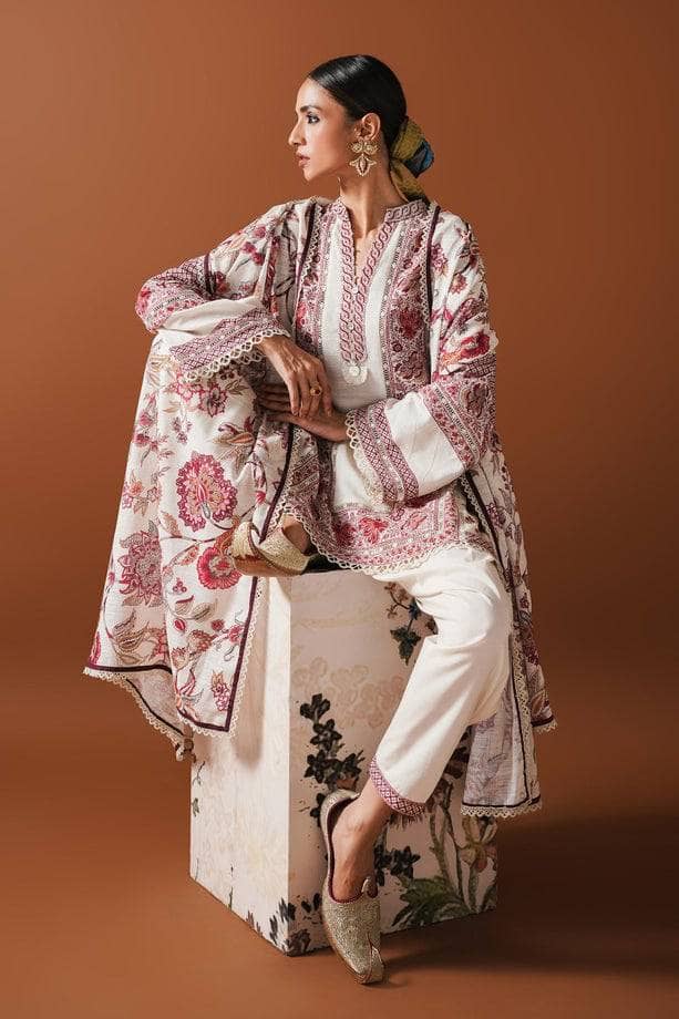 img_mahay_by_sana_safinaz_awwal_boutique