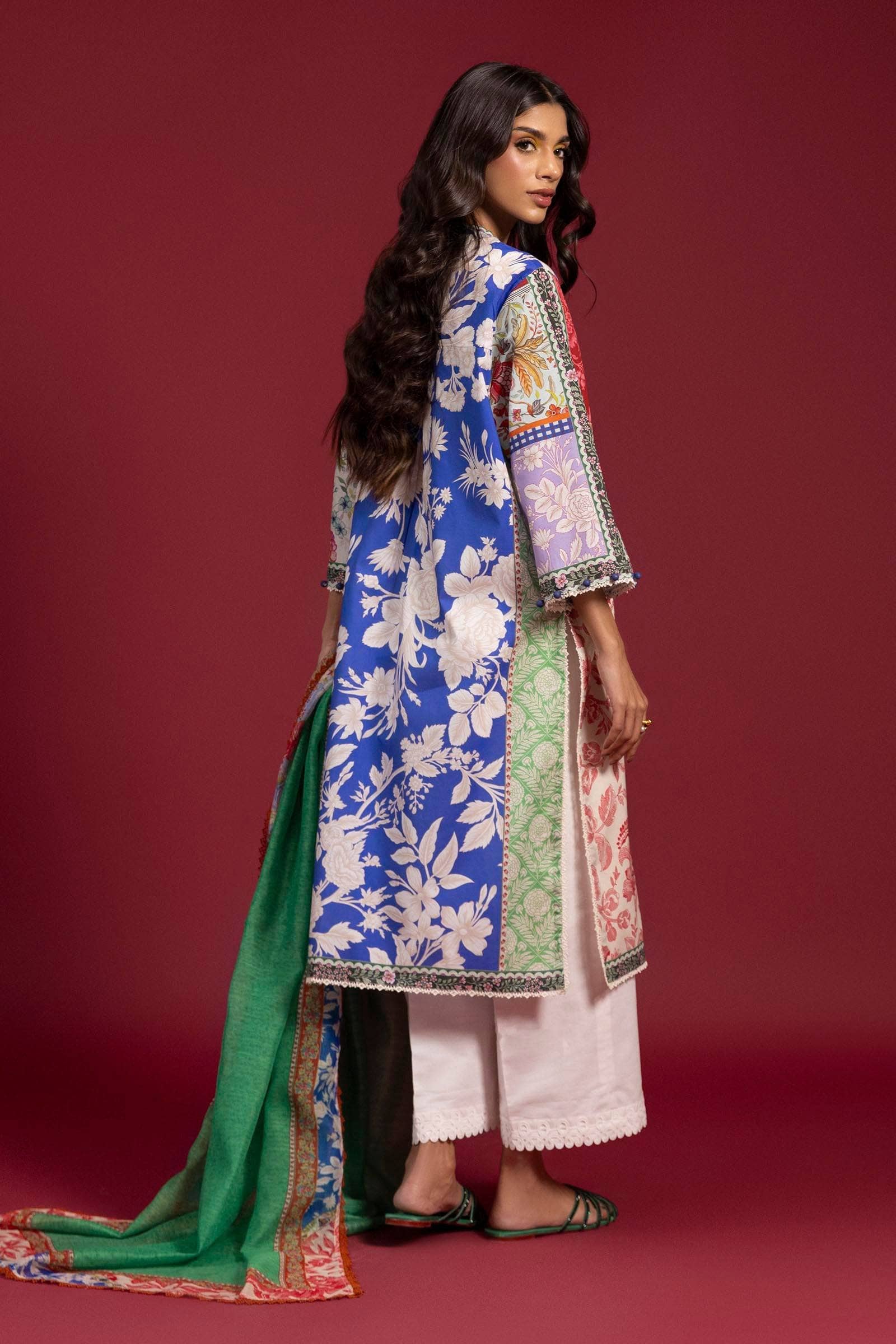 img_sana_safinaz_mahay_lawn_awwal_boutique