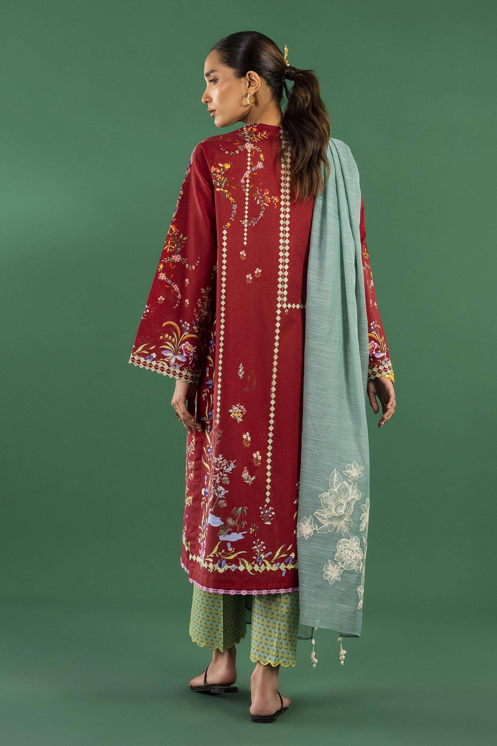 Sana Safinaz Mahay 26/Vol2/5B
