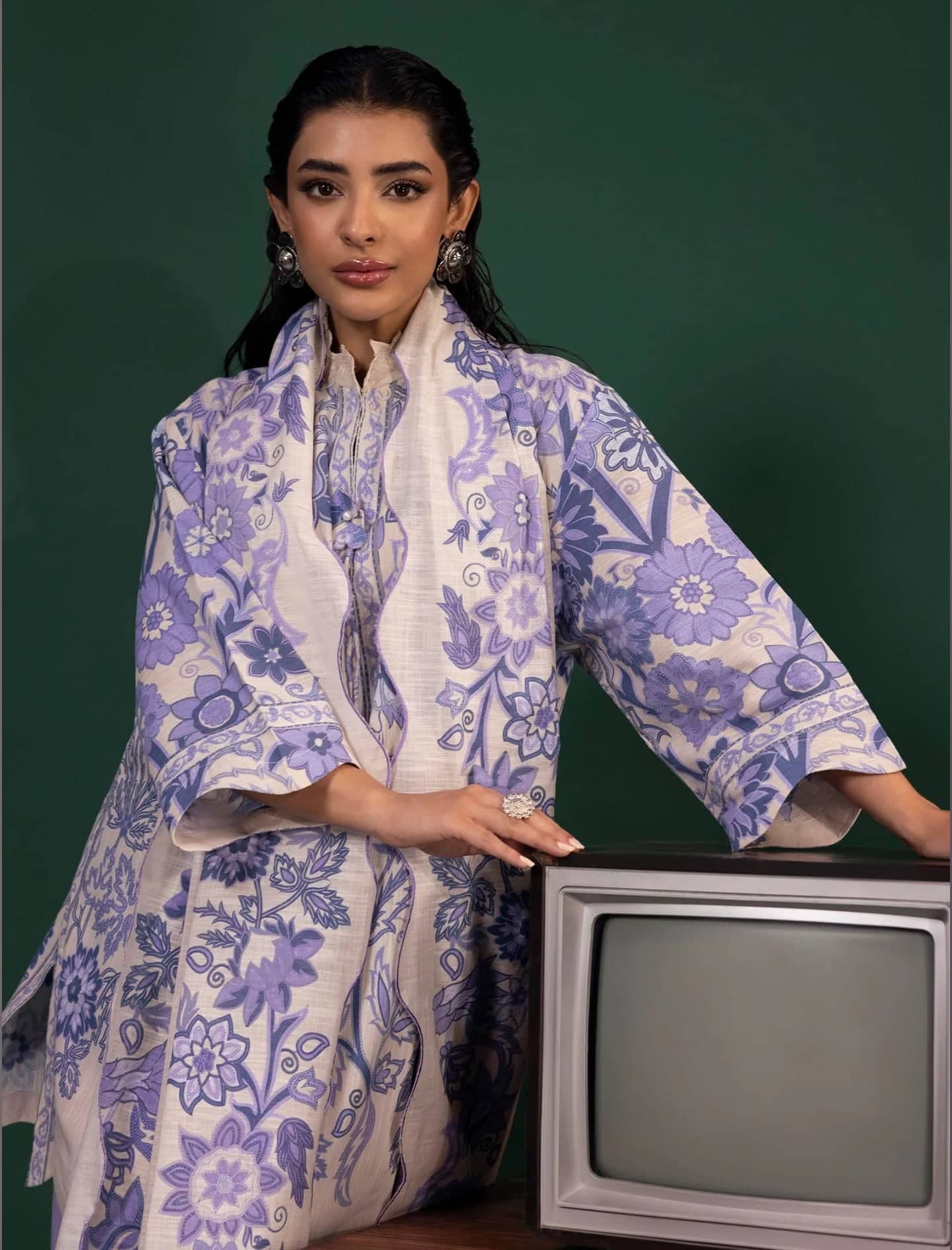Sana Safinaz Mahay Luxury Lawn Brands Sana Safinaz Mahay Winter 25/Slub Linen Suit/Shirt Dupatta Set/