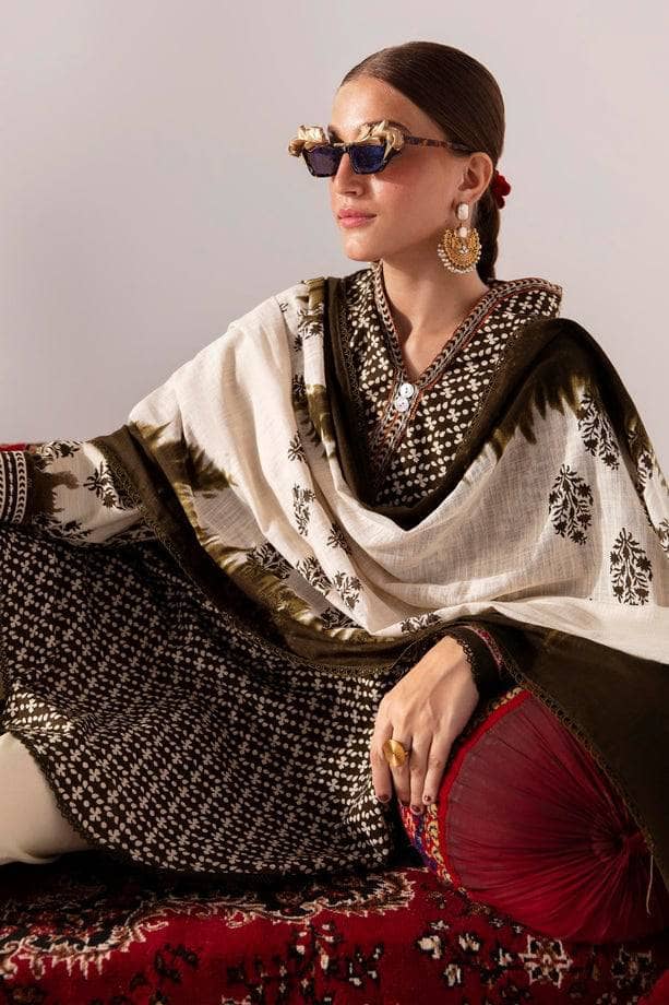 img_mahay_by_sana_safinaz_awwal_boutique