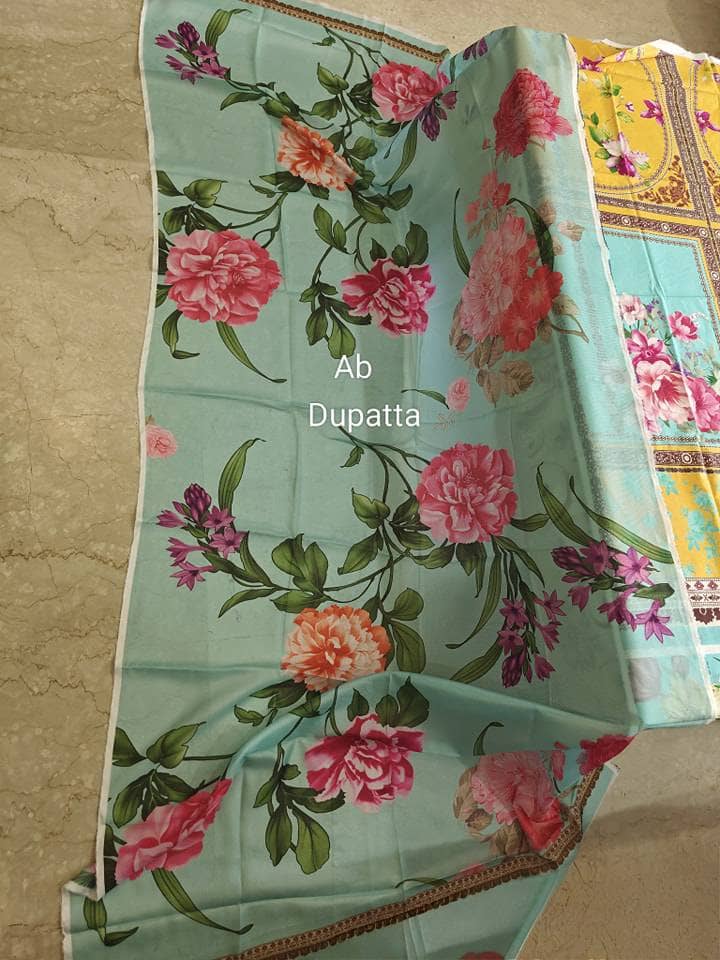 img_sana_safinaz_mahay_lawn_awwal_boutique