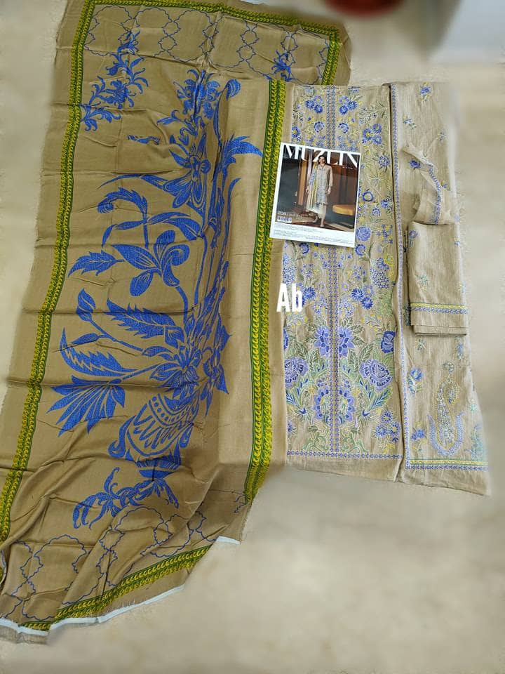 img_sana_safinaz_muzlin_awwal_boutique