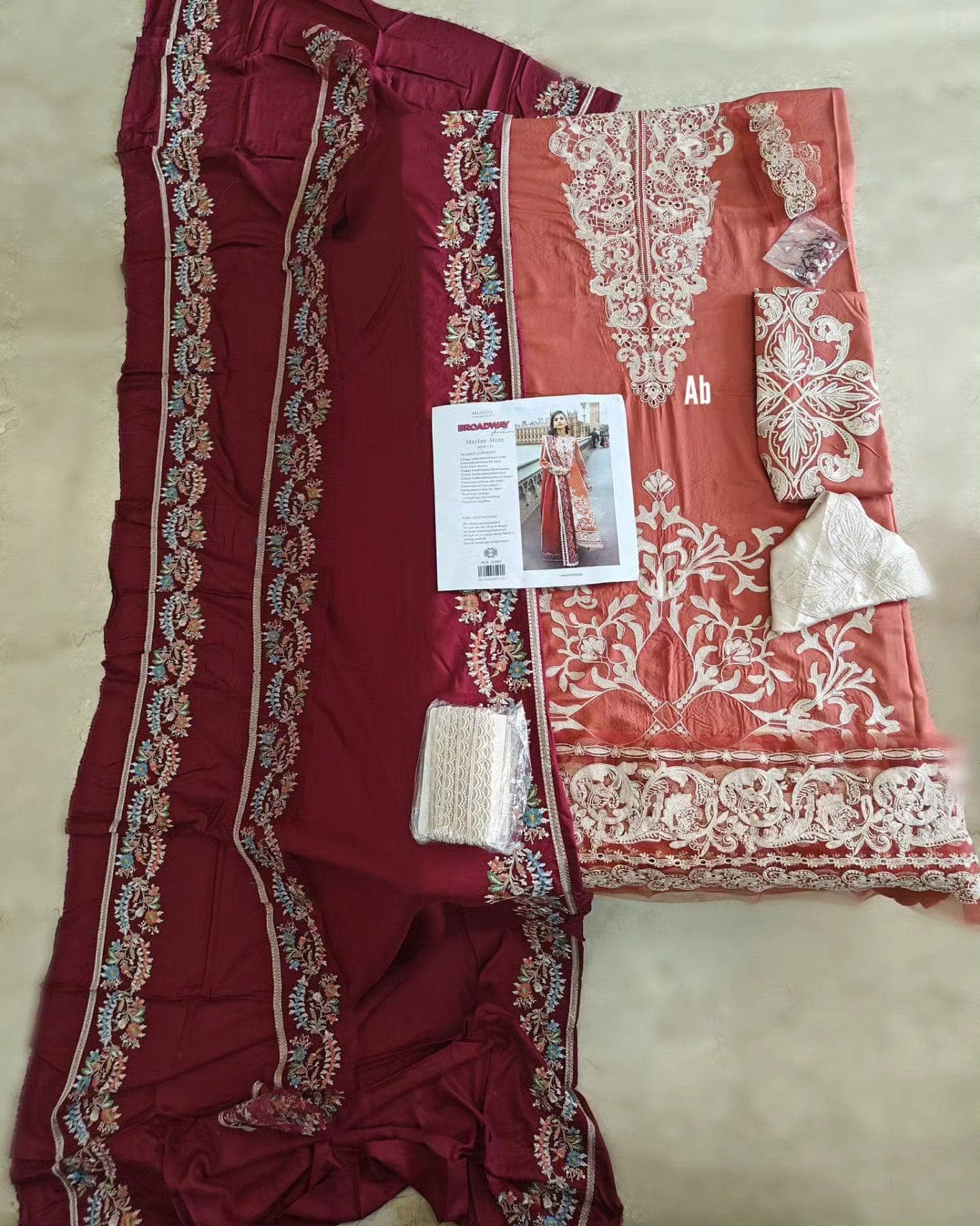 img_mushq_broadway_awwal_boutique