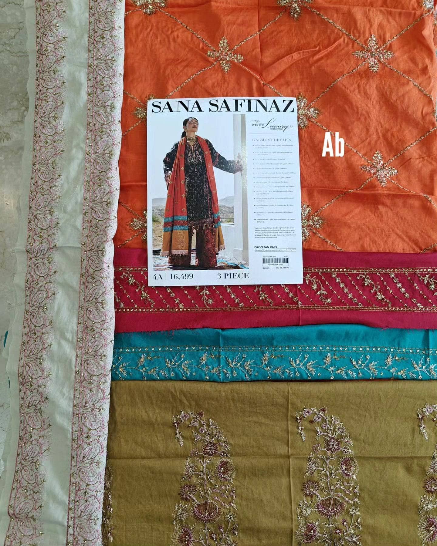 Open Pic/RSana Safinaz Winter 23/4A