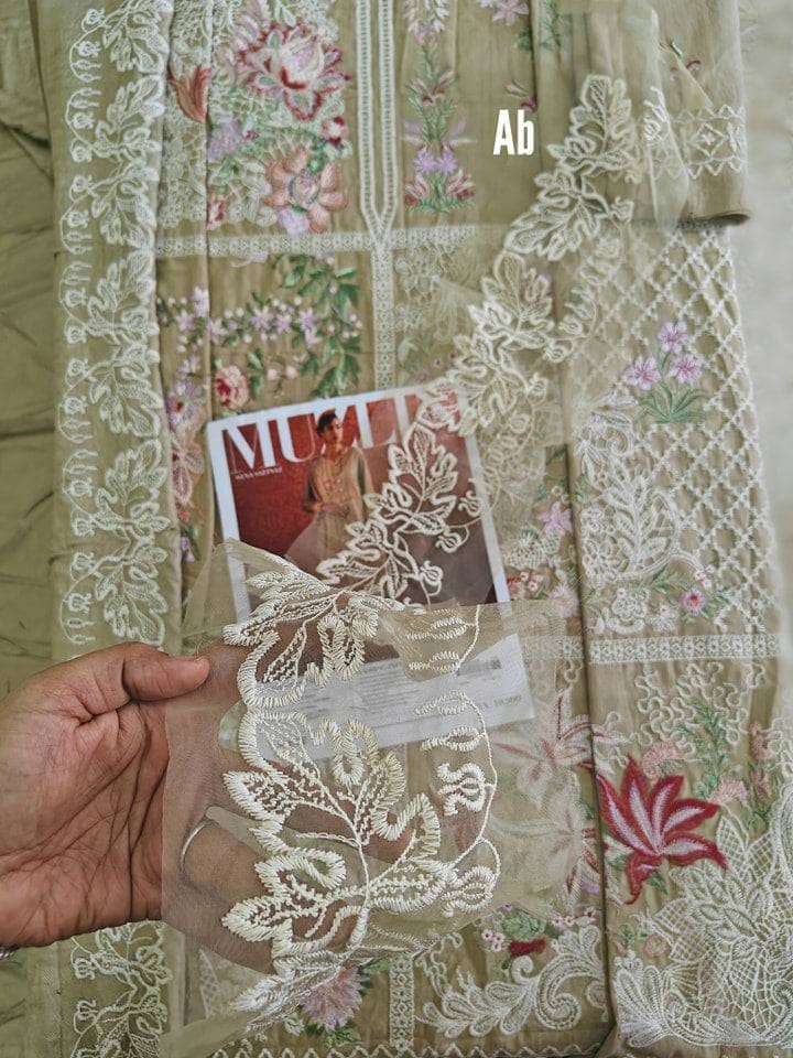 img_sana_ssafinaz_muzlin_24_awwal_boutique