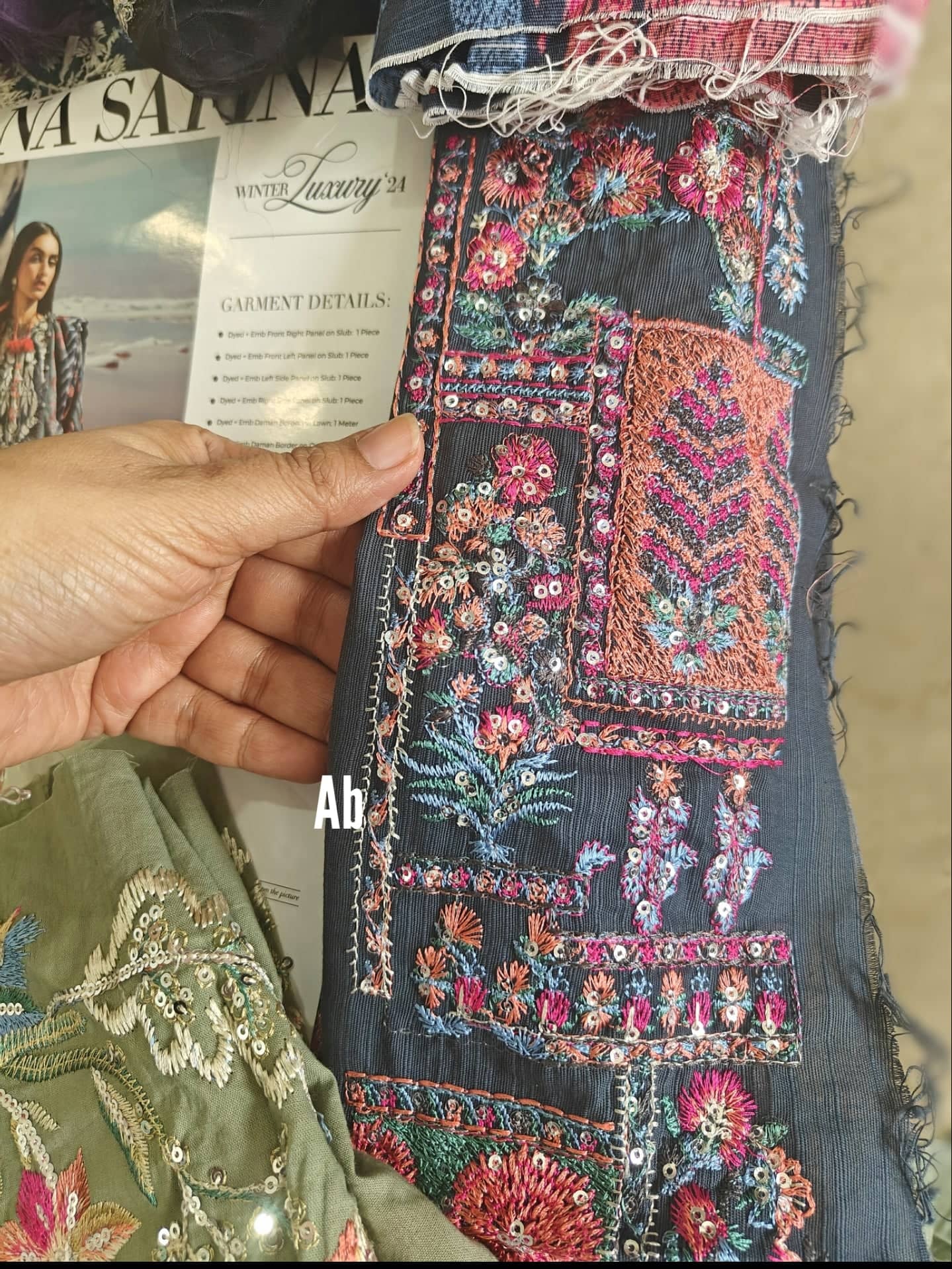 Open Pic/Sana Safinaz Shawl Collection/7 B