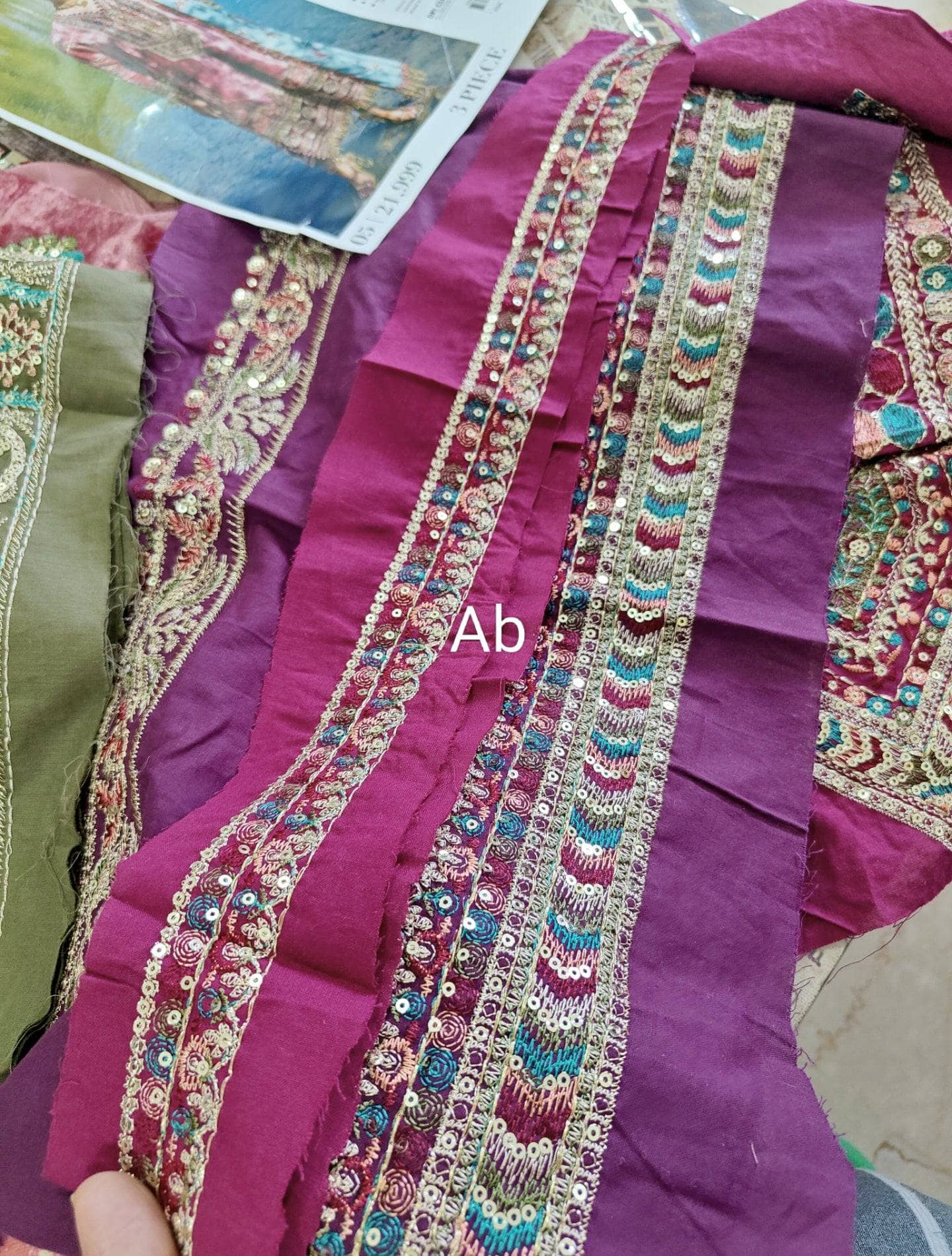 Open Pic/Sana Safinaz Velvet/05