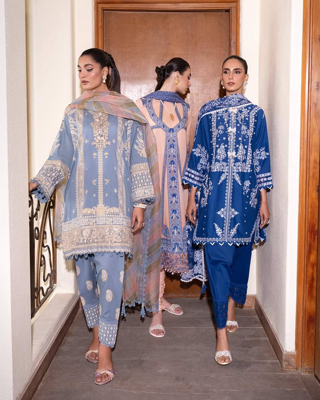 img_sana_safinaz_muzlin_lawn_23_awwal_boutique